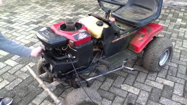 Racing Mower 18 Hp Twin With Straight Pipes Running
