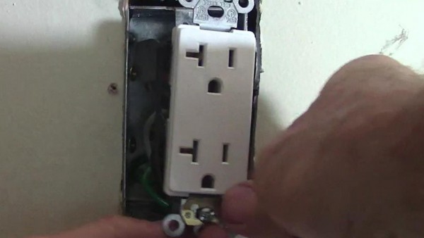How To Wire A Dedicated Circuit For Your Refrigerator  20 Amp